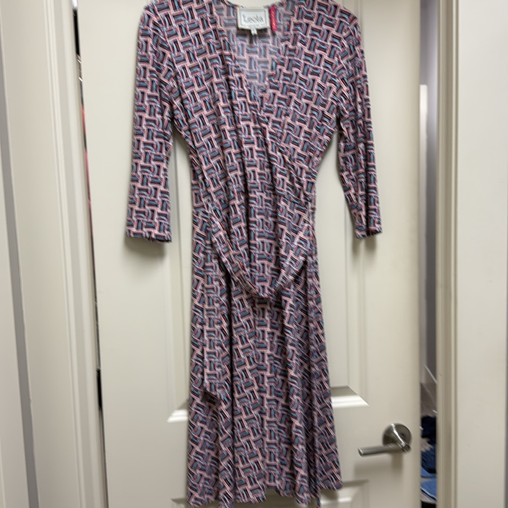 Leota (Nordstrom) patterned dress size M, EUC